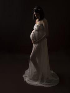 maternity photographer Winchester