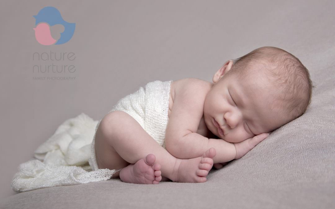 Newborn photography sessions – why they can take 3-4 hours